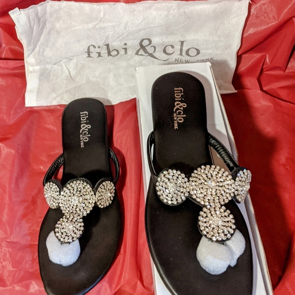 Fibi and Clo Women's New Star Sandals BNT - Picture 3 of 4